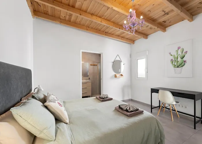 Alma 1 By Escape Apartamento Tías