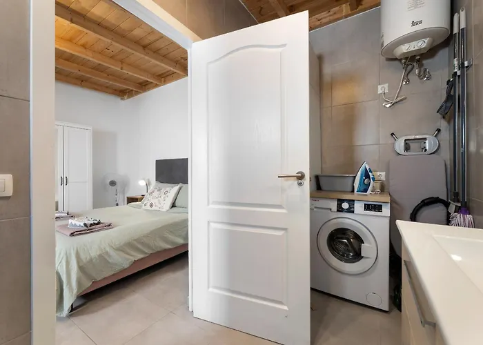 Alma 1 By Escape Tías